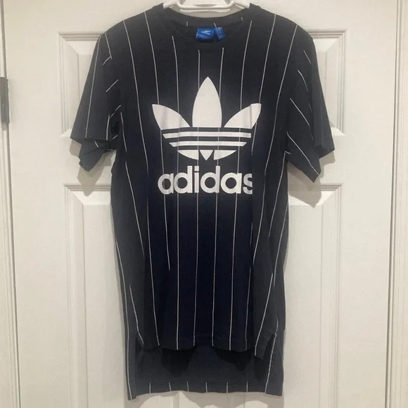 Men’s Adidas t-shirt - Picture 1 of 4